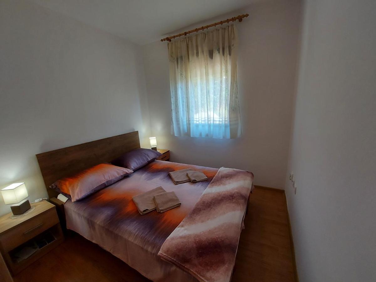 Апартаменти Apartman Porat Пула Екстер'єр фото